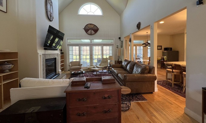North Egremont House | Beautiful Private Home with River Access In Beautiful Egremont