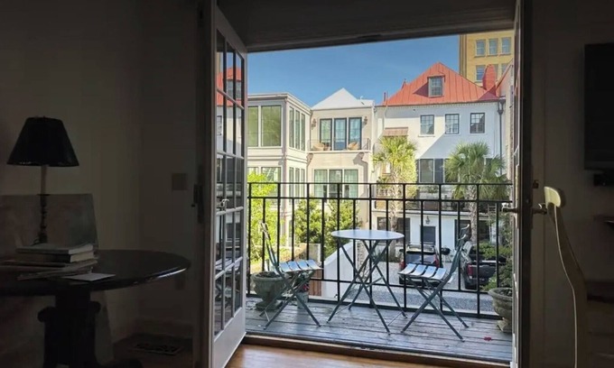 South of Broad House | Beautiful private back house located South of Broad with stunning views.