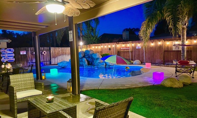 Pumpkin Center House | Beautiful Private Getaway With A Pool 3bdr 2ba