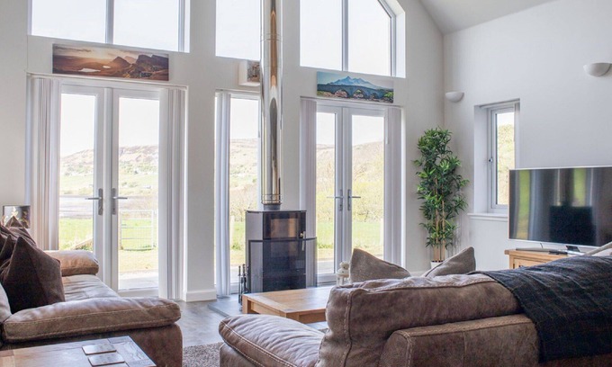 Uig House | Beautiful private villa for 10 guests with hot tub, WIFI, TV, patio, pets allowed and parking