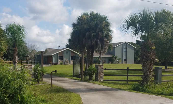 Englewood House | Beautiful Private Home on 5 Acres in Wellington Acres Horse Community