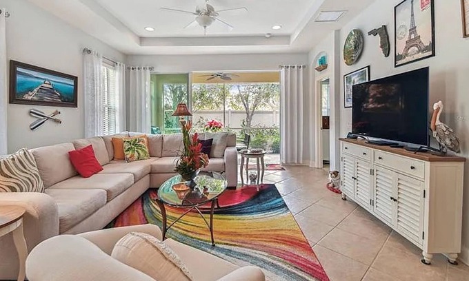 Venice Villa | Beautiful private home in coveted Verona Reserve!