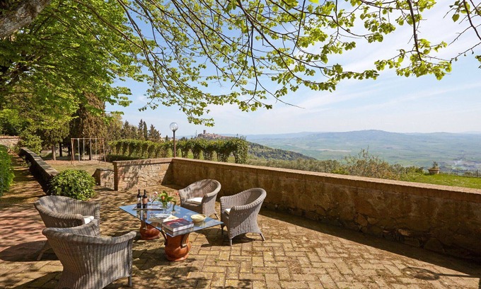 Montecatini Val di Cecina Villa | Beautiful private villa with WIFI, private pool, TV, pets allowed, panoramic view and parking