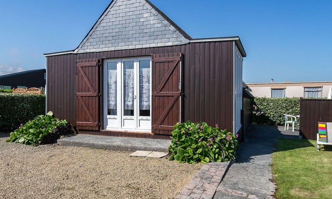 Cleder House | Beautiful private villa for 4 people with TV, terrace and parking