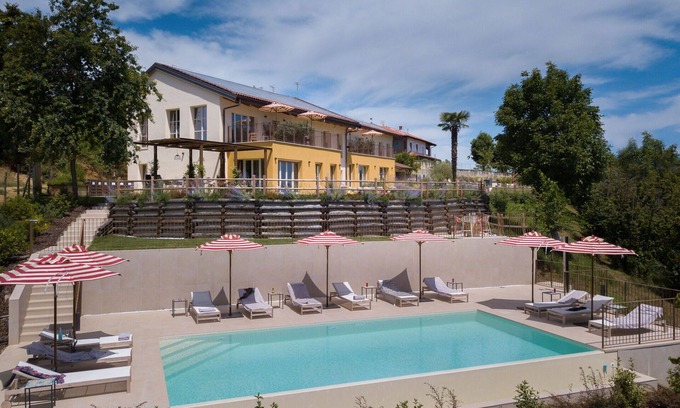 Monteu Roero Villa | Beautiful private villa for 26 guests with WIFI, A/C, private pool, patio and parking, close to .