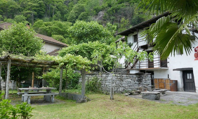 Lodrino House | Beautiful private villa for 4 people with WIFI, TV, patio and panoramic view