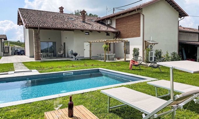 Novello House | Beautiful private villa with A/C, private pool, WIFI, terrace, panoramic view and parking