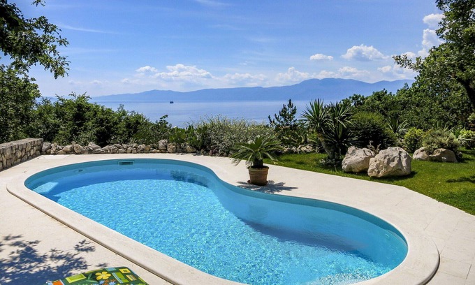 Zurkovo Villa | Beautiful private villa for 8 people with A/C, WIFI, private pool, TV, terrace and pets allowed