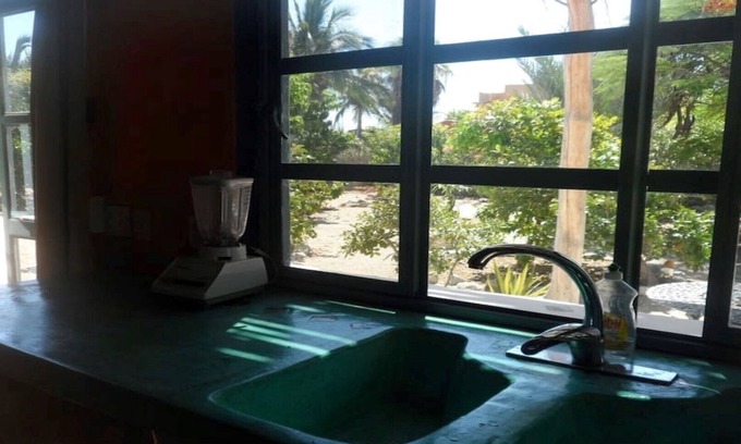 Los Barriles House | beautiful, quiet, peaceful in prime location next to the beach -
