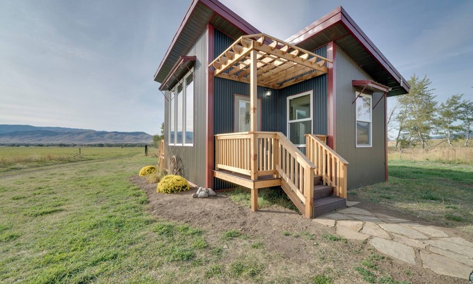 Livingston Cottage | Beautiful Ranch Cottage - 45 Mi to Yellowstone NP!
