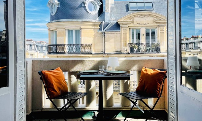16th Arrondissement Apartment | Beautiful, rare Architect's duplex near Trocadéro!