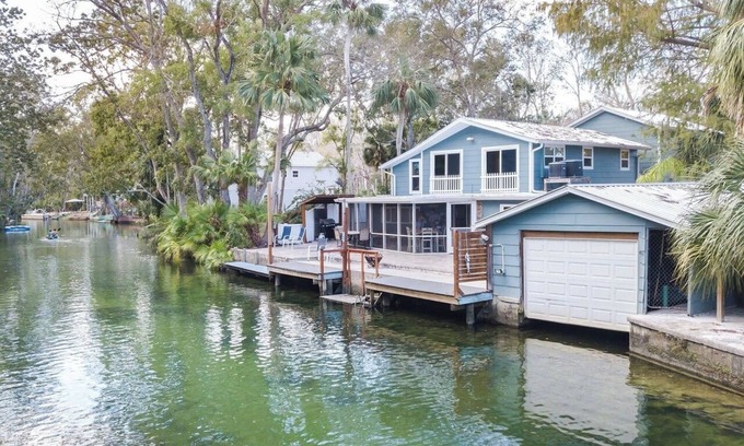 Weeki Wachee Gardens House | Beautiful River Front Home-Best on the Weeki Wachee-Read our FIVE STARS Reviews