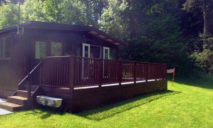 Builth Wells Ski Chalet | Beautiful river front self catering holiday lodge.