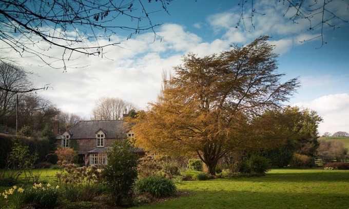 Watchet Other | Beautiful Riverside Georgian 8 Bed Farmhouse with extensive gardens and fields