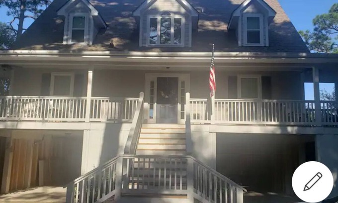 Oceanmarsh Subdivision House | Beautiful spacious house overlooking Atlantic ocean and marsh.