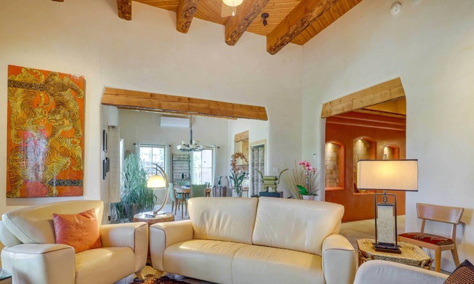 Aldea de Santa Fe House | Beautiful Santa Fe Home in Peaceful Location
