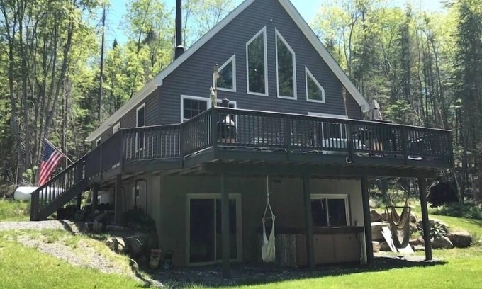 Indian Lake House | Beautiful Secluded Adirondack Cabin Just Outside Of Town