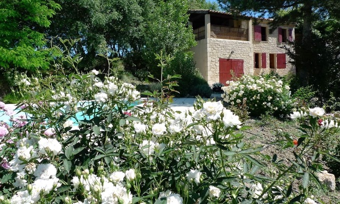 Reillanne House | Beautiful sheepfold, in the heart of Provence