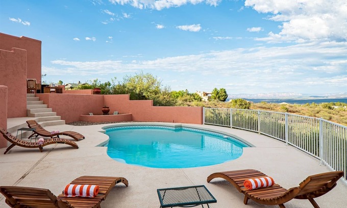 Cottonwood House | Beautiful Southwest Home! Private Pool & Fire Pit! 5 Bedrooms with Casita! Quail
