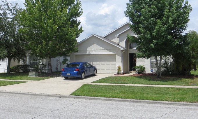 Eagle Pointe South Villa | Beautiful Spacious 3 Bedroom Villa with Private Pool and Wonderful Lake View