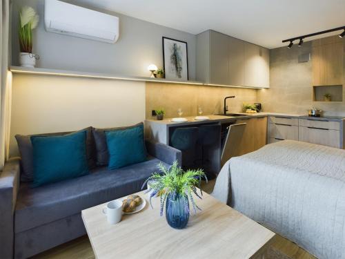 Zoliborz Apartment | Beautiful Studio for Two People by Noclegi Renters