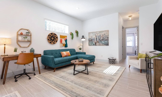 Palm Coast House | Beautiful studio with heated pool, kitchenette, central AC, & washer/dryer
