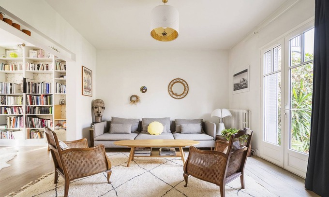 Fer a Cheval House | Beautiful town house, garden, near hyper center