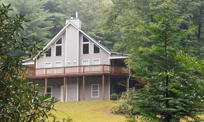 Andrews House | Beautiful Tranquil Mountain Home in Andrews, NC