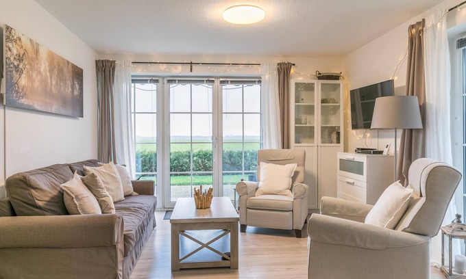 Westerdeichstrich Apartment | "Beautiful view" vacation apartment in a quiet location, for nature lovers