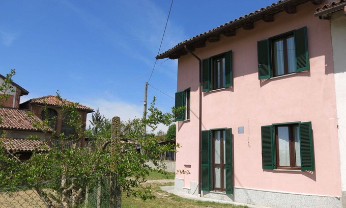 Cortiglione House | Beautiful villa for 5 people with WIFI, TV, patio and parking