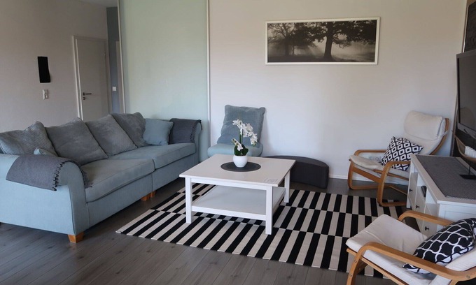 Schwanau House | Beautiful villa for 4 people with WIFI, hot tub, TV and terrace
