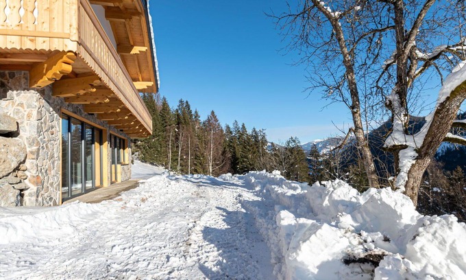 Radstadt Villa | Beautiful villa for 6 people with WIFI, TV, balcony, panoramic view and parking