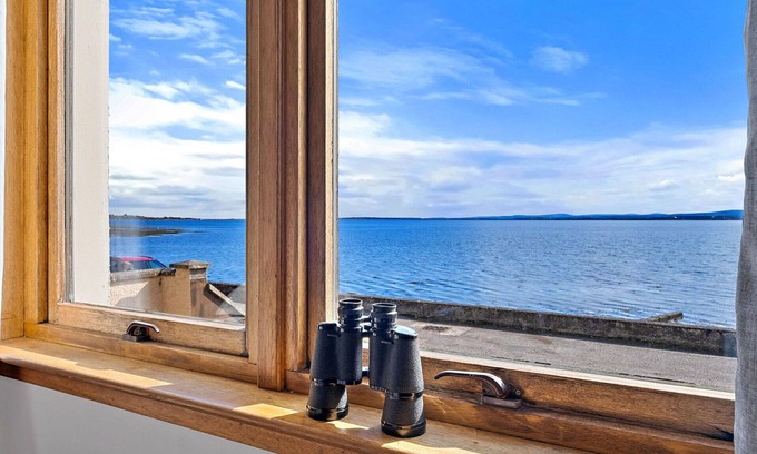 Avoch House | Beautiful villa for 4 guests with WIFI and parking