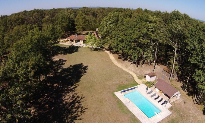 Grolejac Villa | Beautiful villa with georgeous view, AC, heated pool & tennis court
