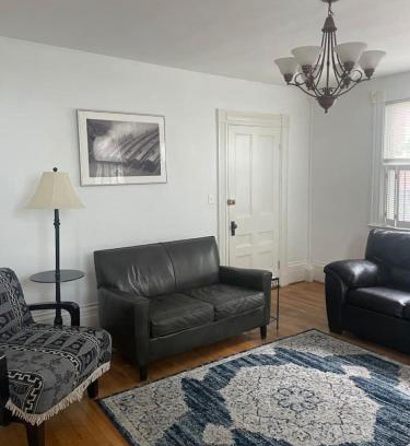 West End Apartment | Beautiful West End Apartment
