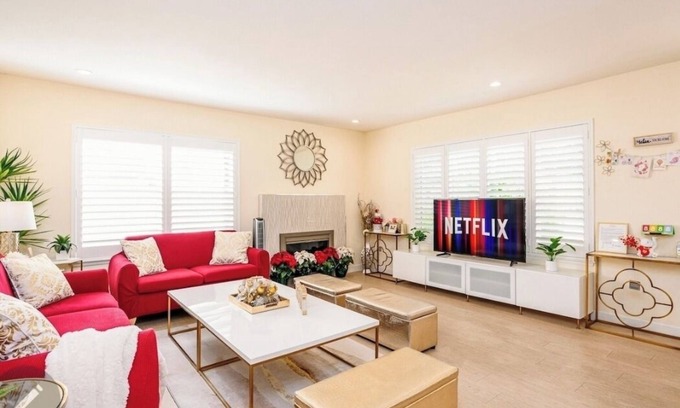 Hacienda Heights House | Beautiful yard 7 rooms 4 bathrooms Near Disneyland & Hollywood
