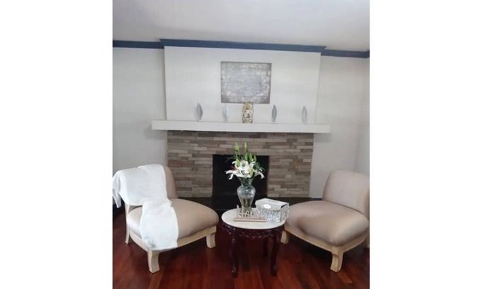 Loganville House | Beautifully renovated 4 bedroom private home.