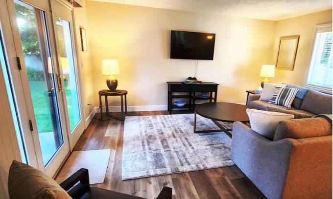 Idaho Falls House | Beautifully Updated Home on Oak Trail Drive in IFn