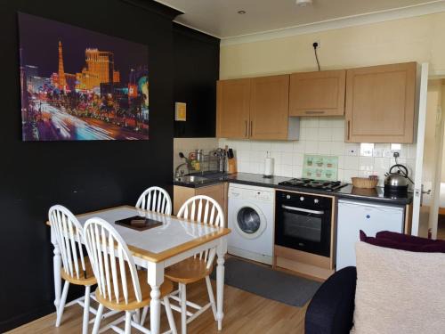 Dover Apartment | Beck's Sunset Accommodation