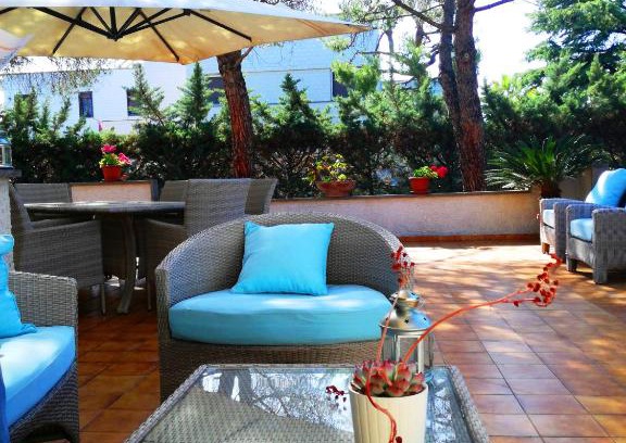 Municipio 5 Bed & Breakfast | Bed and Breakfast La Villa AMBIENTI SANIFICATI CON GENERATORE DI OZONO