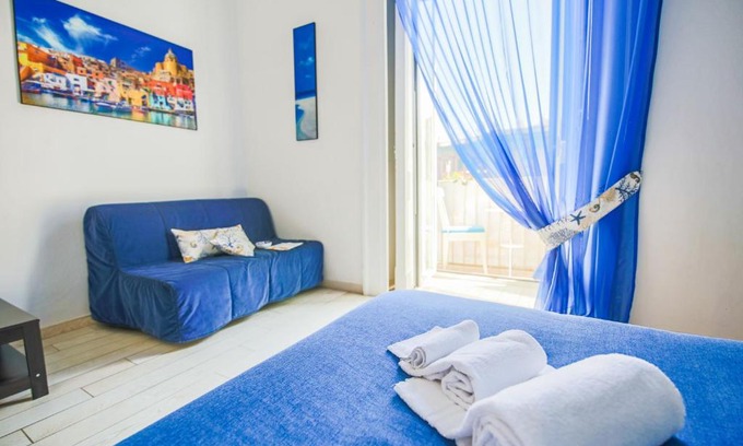 Montecalvario Bed & Breakfast | Bed & Breakfast Piazza Dante
