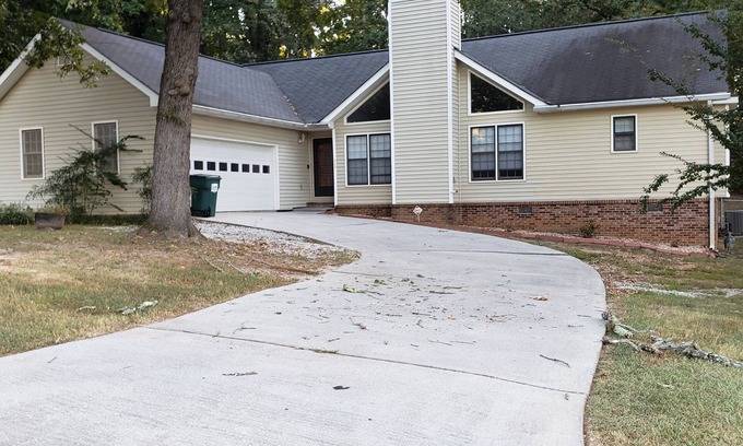 Conyers House | Bedroom with Full Bath in Clean/Quiet Home with 2 active & friendly dogs