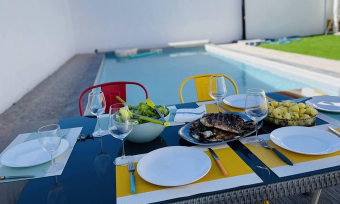 Sao Simao House | Bee & Bear Holiday Home near Arrabida/Lisbon