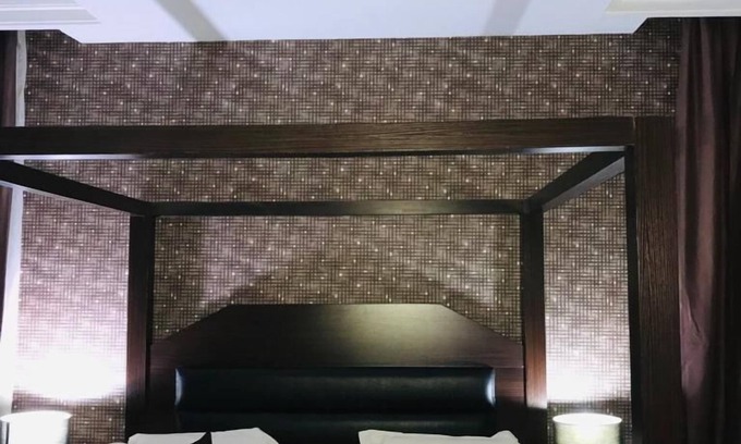 Oyo Hotel | BEGONIA HOTEL LTD