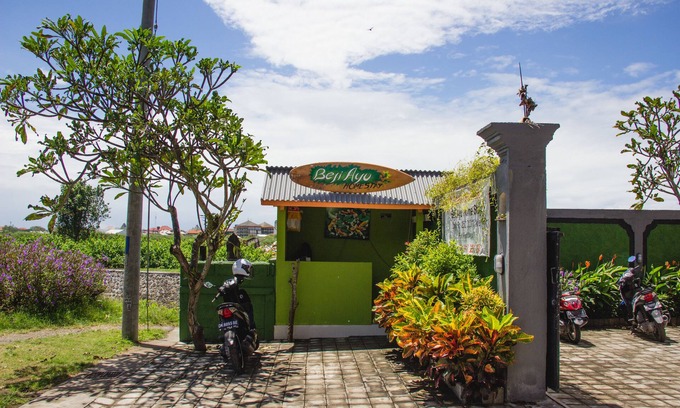 Sunset Road Hotel | Beji Ayu Homestay