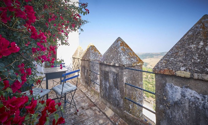 San Ambrosio Hotel | Bekkeh