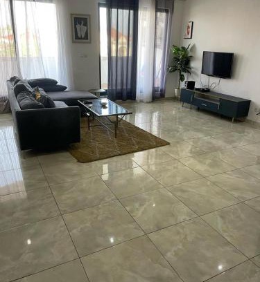 Pointe-Noire Apartment | Bel appart au warf