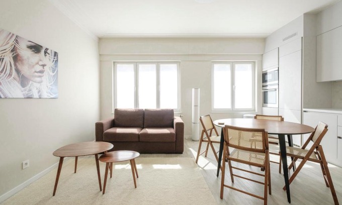 Ukkel Apartment | Bel appartement épuré 2 chambres Brugmann