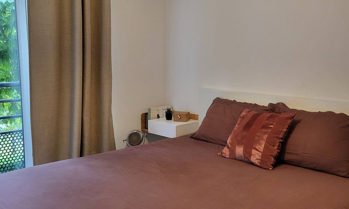 Alfortville Apartment | Bel Appartement Avec Balcon