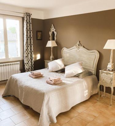 Vaison-la-Romaine Apartment | Bel appartement avec grande terrasse sud